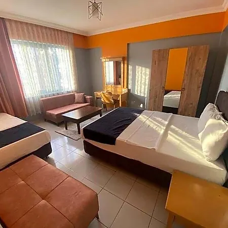 Hotel House