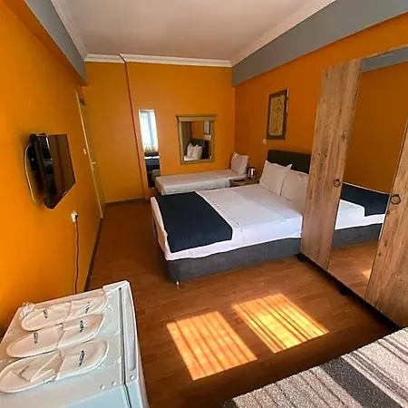 Hotel House