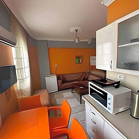 Hotel House 3*