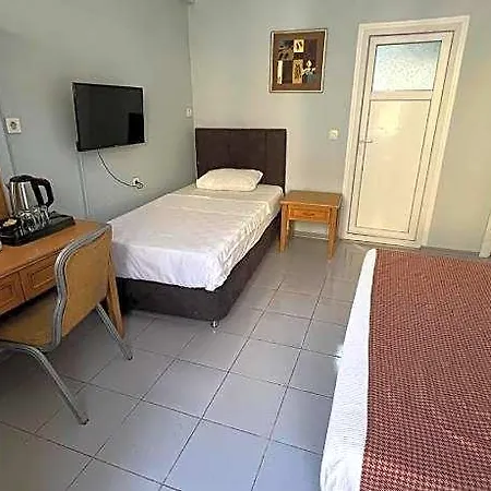 House 3*