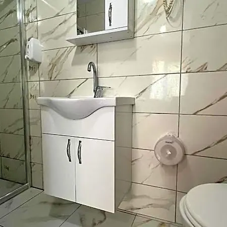 Hotel House